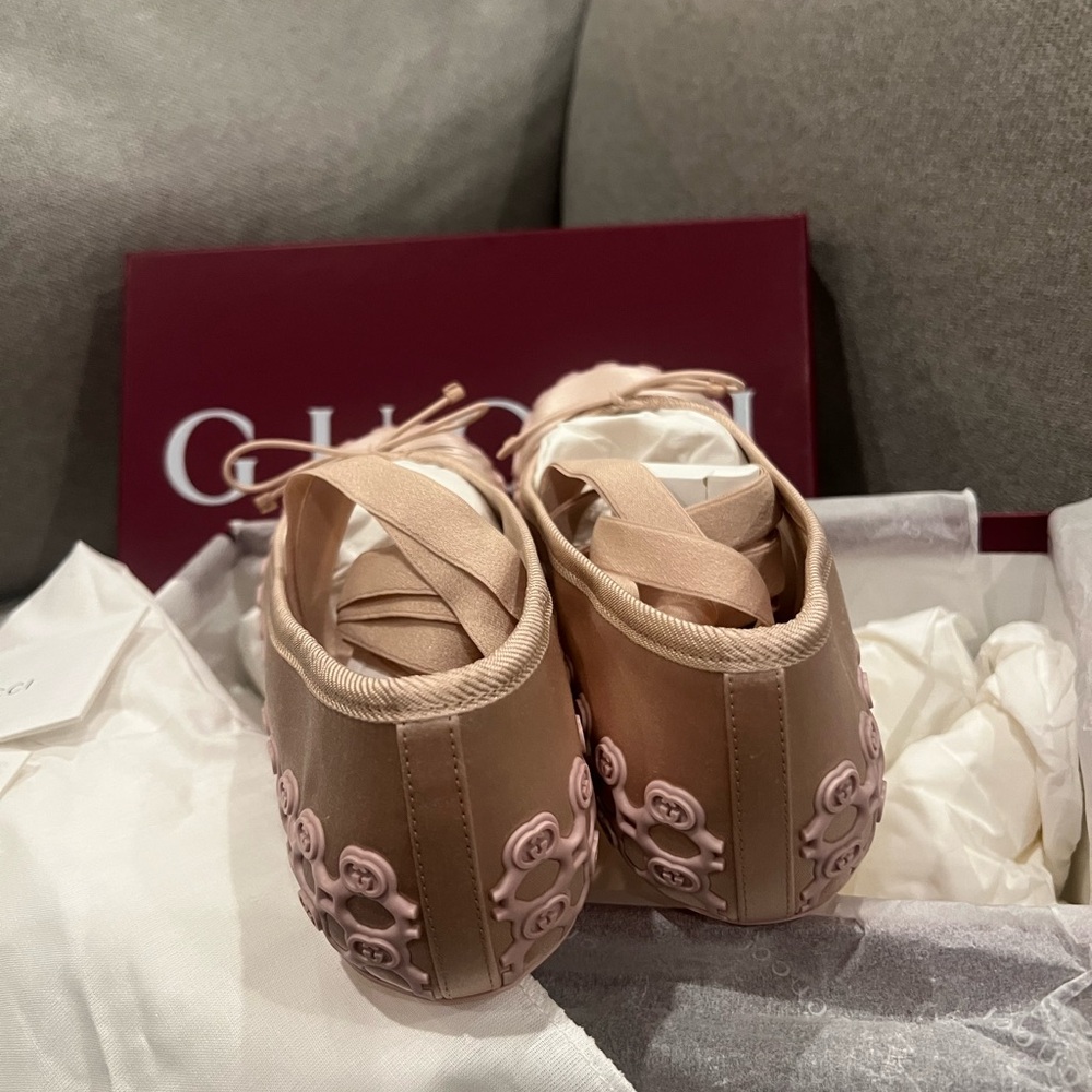 New Gucci Light Pink Ribbon Ballet Flats GG logo - Picture 6 of 15